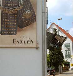 outlet shops: Pepe Jeans, Windsor, Escada, Joop 